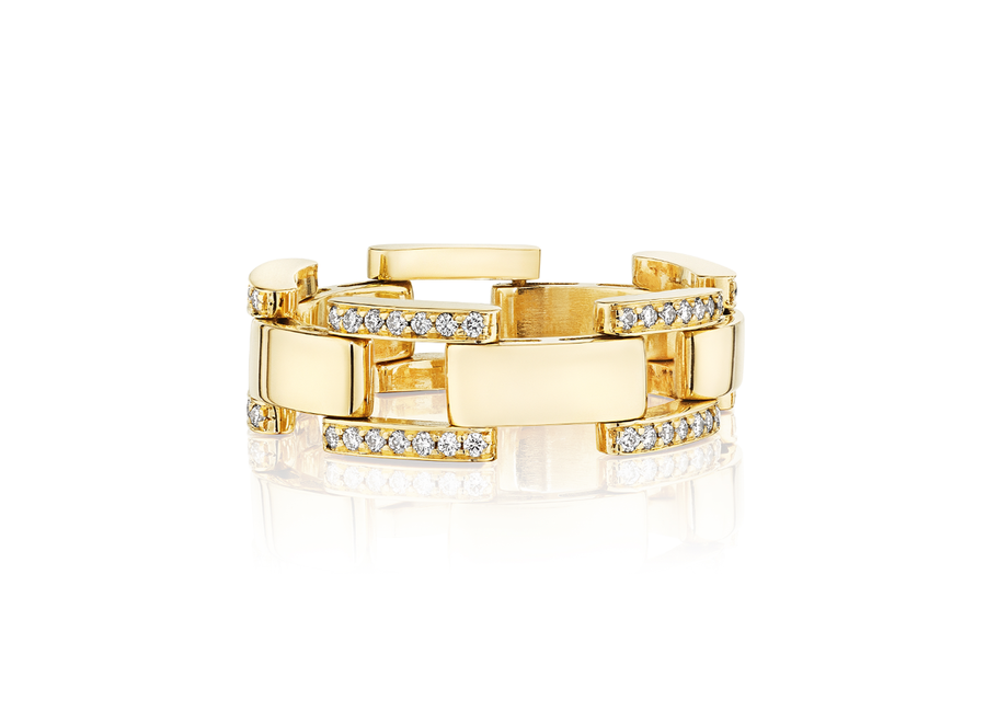 Link Ring with Pavéd FVS Diamond Set in 18K Yellow Gold
