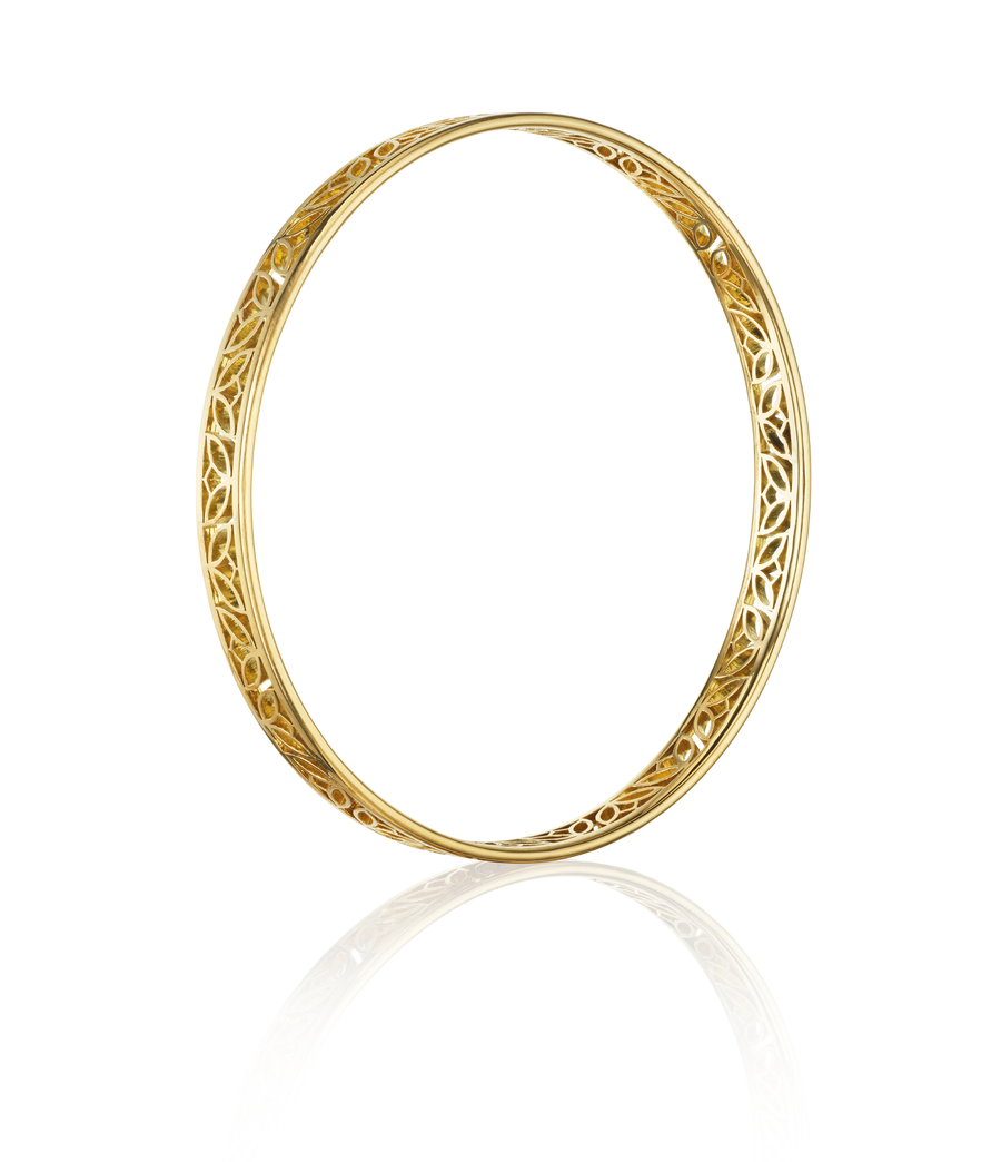 The Tulip Bangle in 18K Gold